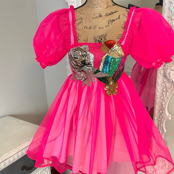SALE New York Couture SHEER NEON PINK Sequin Detail Puff Sleeve Dress - Picture 4 of 6